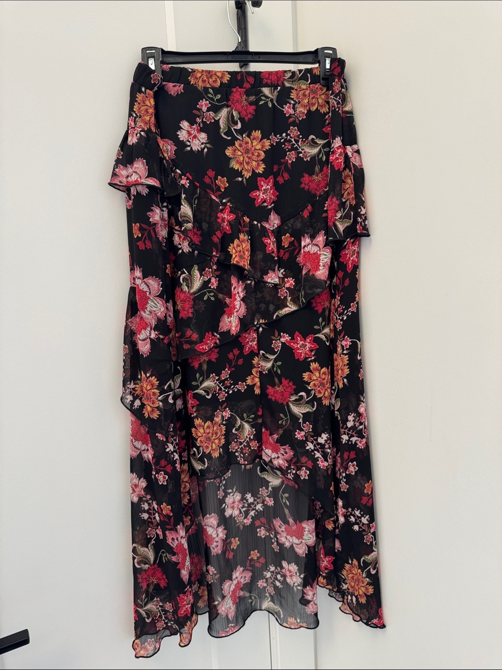 Women skirt